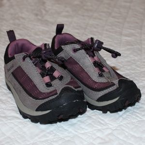 Girls size 7 Timberland hiking shoes